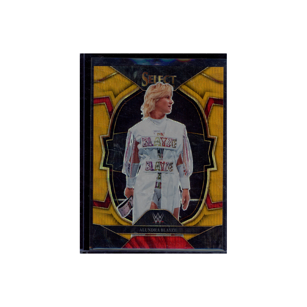 Alundra Blayze 2023 Panini Select WWE Gold Wave /10