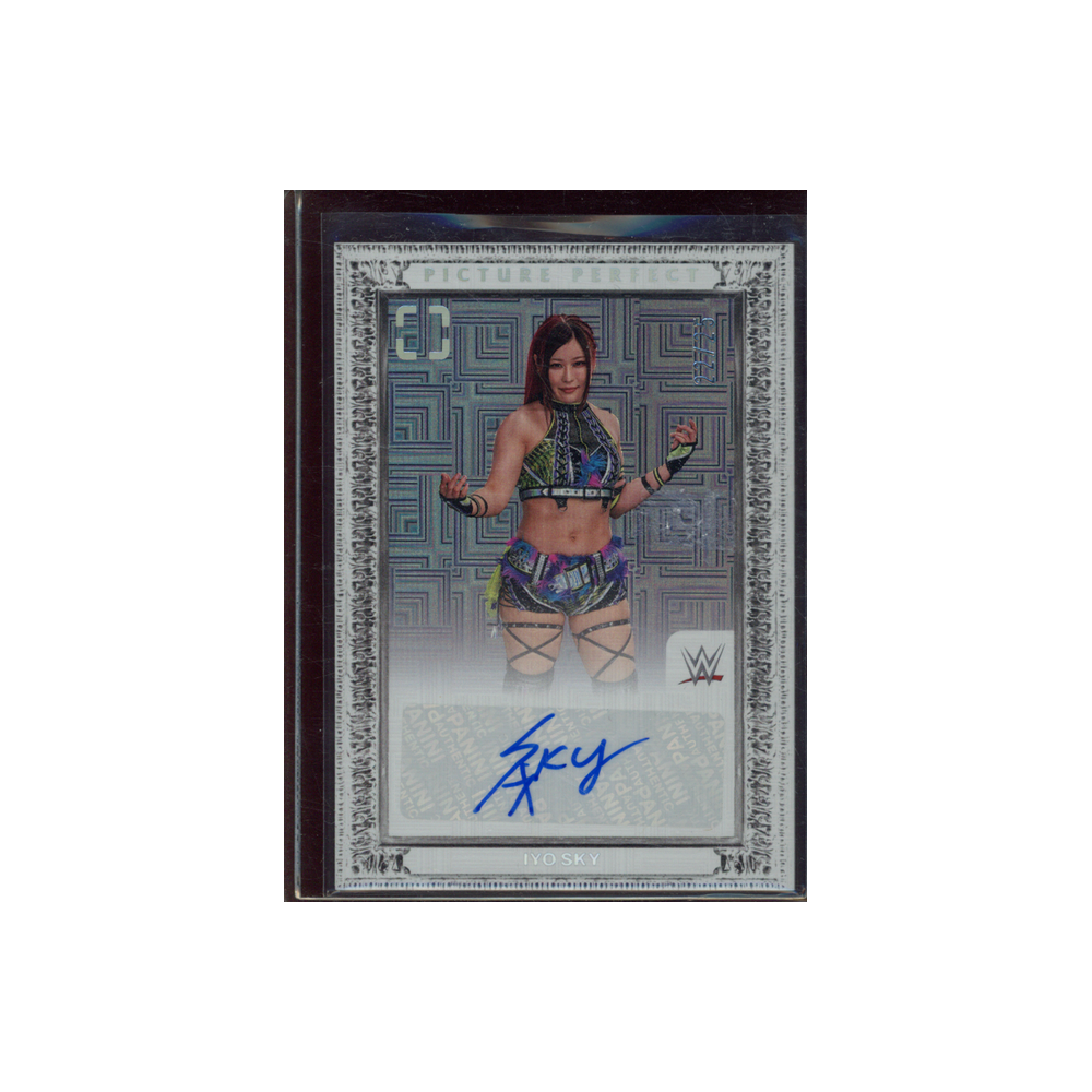 Iyo Sky 2024 Panini Photogenic WWE Picture Perfect Auto /25