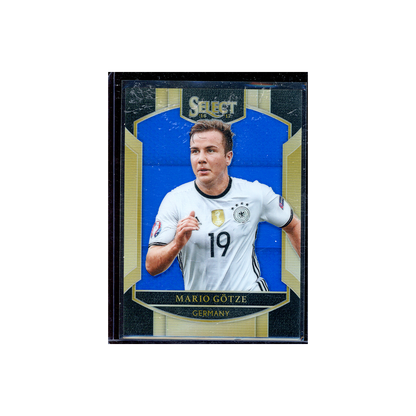 Mario Götze 2016-17 Panini Select Soccer Blue /299 #3