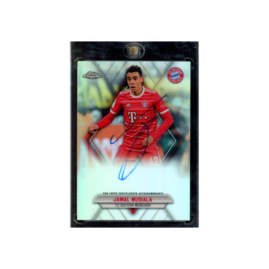 Jamal Musiala 2022-23 Topps Chrome FC Bayern München Auto /49