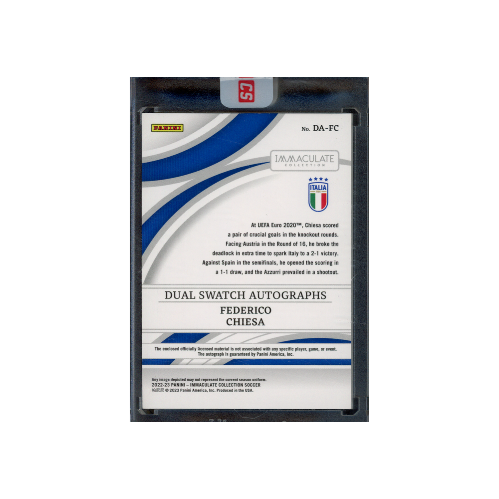 Federico Chiesa 2022-23 Panini Immaculate Soccer Dual Swatch Auto Gold /10