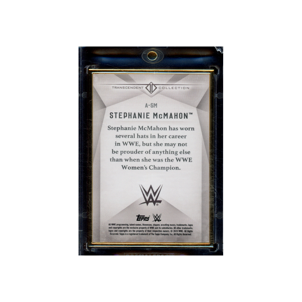Stephanie McMahon 2019 Topps Transcendent Collection Gold Frame Auto /25